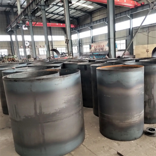 选择厦门钢护筒的材质时考虑哪些条件？